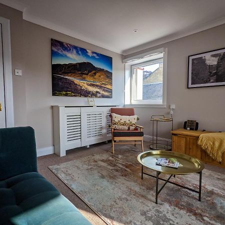 Beautiful Spacious Central Flat, Pitlochry Dış mekan fotoğraf