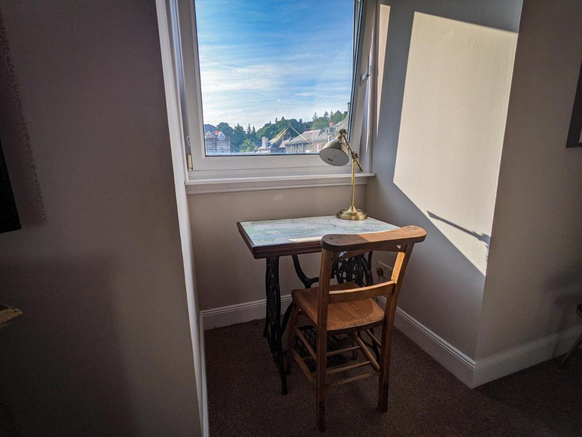 Beautiful Spacious Central Flat, Pitlochry Dış mekan fotoğraf